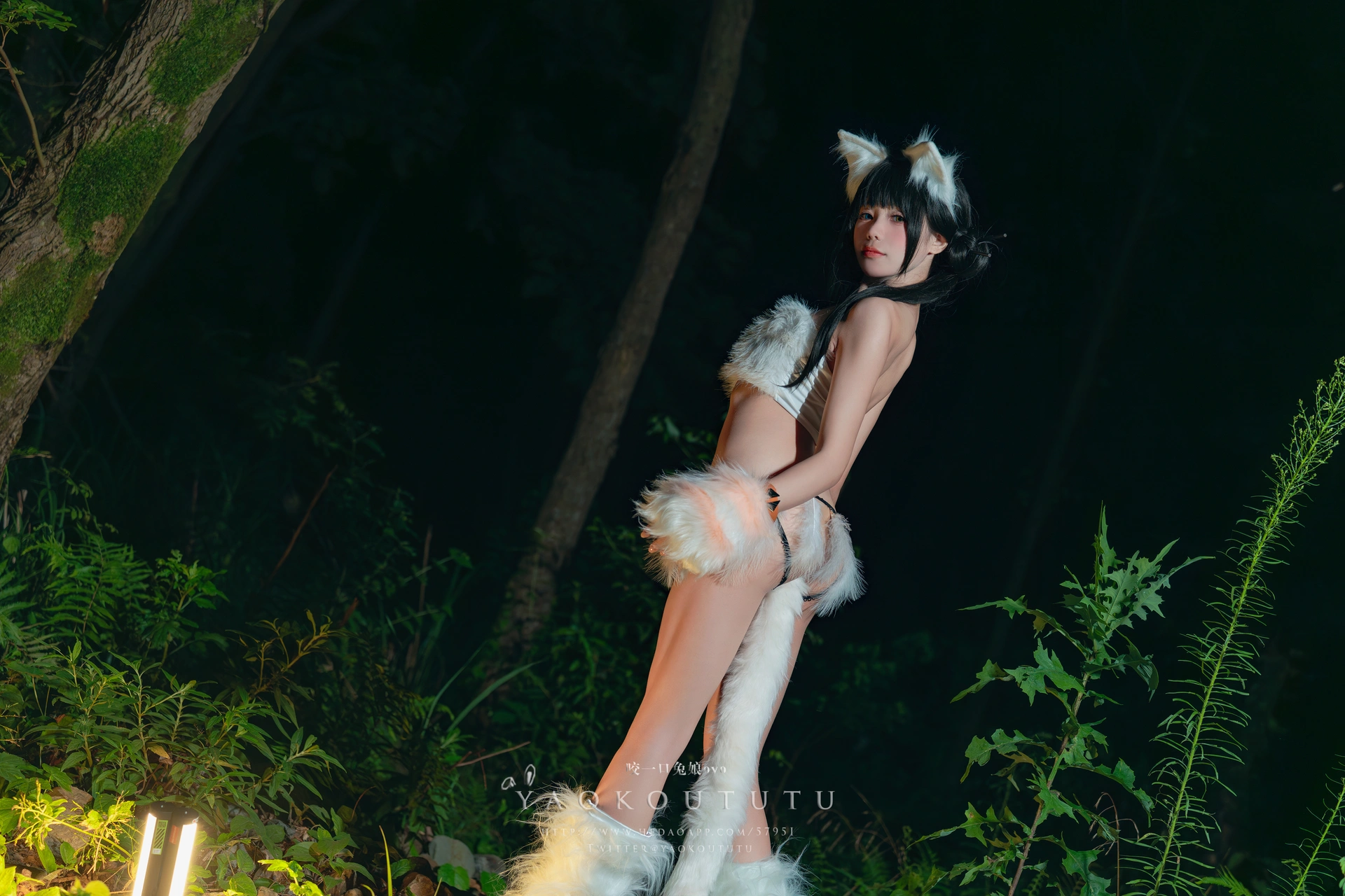咬一口兔娘(黏黏团子兔) – NO.065 八月订阅『狐灵』&LIKEY 0
